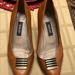 Bally Women's Tan Leather Pumps